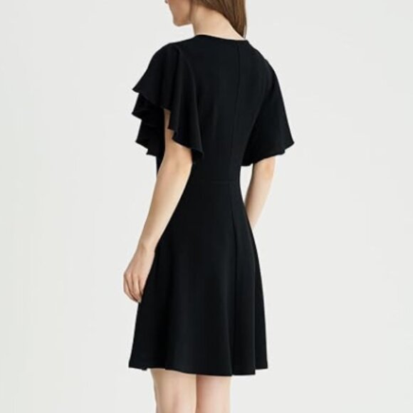 Elegant Black Midi Dress - Picture 2 of 10